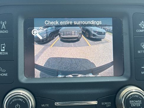 Used 2024 RAM 1500 Tradesman AWD/4WD image 13