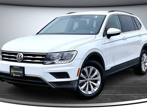 Used 2019 Volkswagen Tiguan SE image 3
