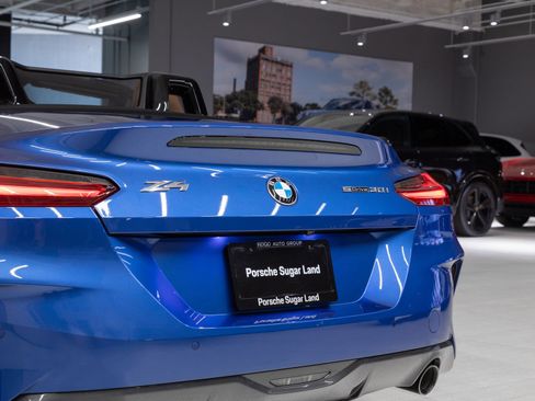 Used 2023 BMW Z4 sDrive30i w/ Shadowloine Package image 31