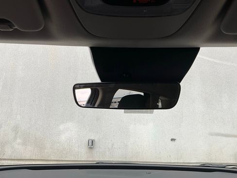 Used 2025 Kia Sportage LX image 17