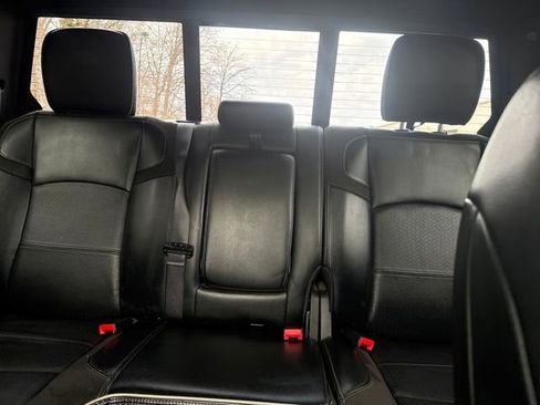Used 2022 RAM 3500 Laramie image 21