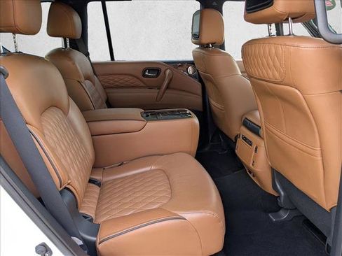 Used 2023 INFINITI QX80 Sensory w/ Cargo Package image 22