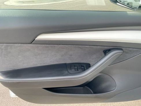 Used 2021 Tesla Model 3 Long Range image 10