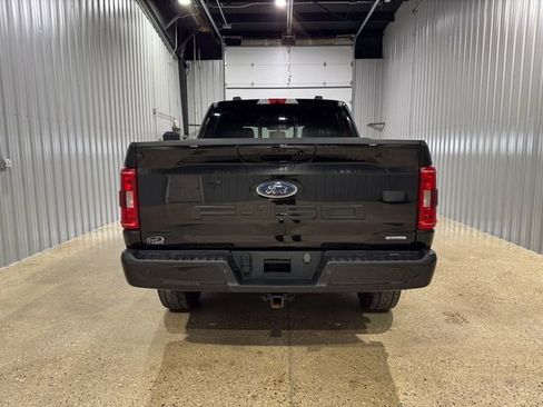 Used 2023 Ford F150 XLT AWD/4WD image 4