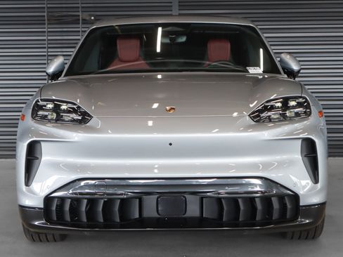 Used 2026 Porsche Cayenne Electric AWD/4WD image 8