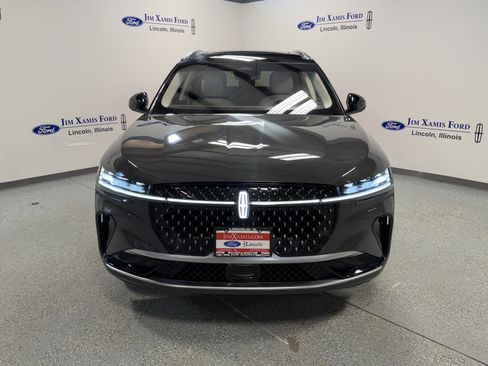 Used 2024 Lincoln Nautilus Black Label image 2