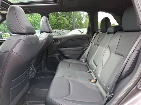 Used 2026 Subaru Forester Limited AWD/4WD image 10