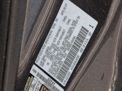 Used 2019 Toyota Tacoma TRD Sport image 28