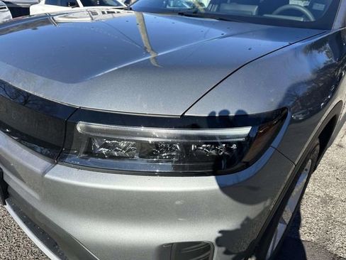 New 2026 Honda Prologue EX image 8