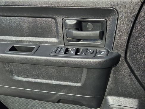 Used 2024 RAM 3500 Tradesman w/ Chrome Appearance Group image 22