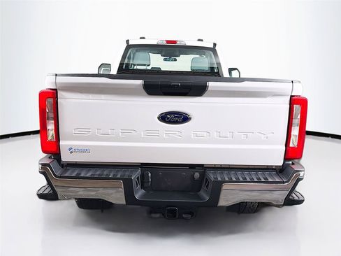 Used 2023 Ford F250 XL w/ FX4 Off-Road Package AWD/4WD image 10