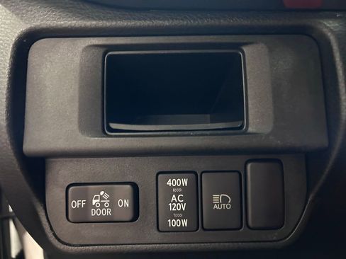 Used 2019 Toyota Tacoma TRD Sport RWD image 7