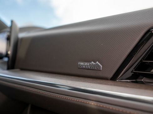 New 2026 Chevrolet Tahoe High Country image 46