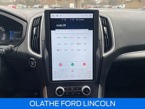 Used 2023 Ford Edge SEL w/ Sport Appearance Package image 14