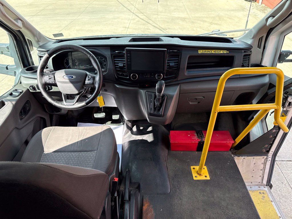 Used 2022 Ford Transit 350 DRW RWD image 41