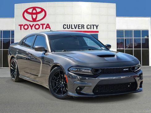 Used 2020 Dodge Charger Scat Pack w/ Daytona Edition Group image 1