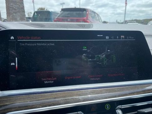 Used 2021 BMW X5 xDrive40i w/ M Sport Package AWD/4WD image 59