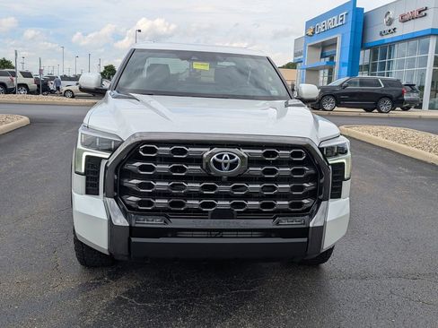 Used 2023 Toyota Tundra Platinum AWD/4WD image 2