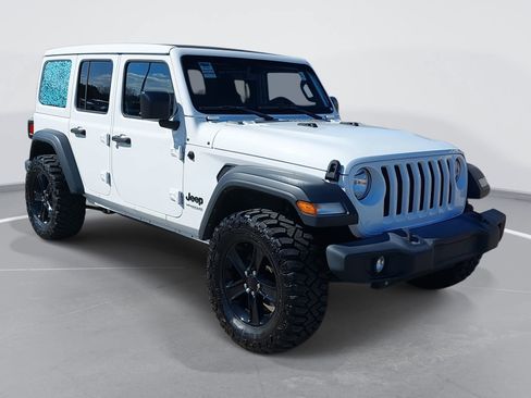 Used 2022 Jeep Wrangler Sport S w/ Sun And Sound Package image 3