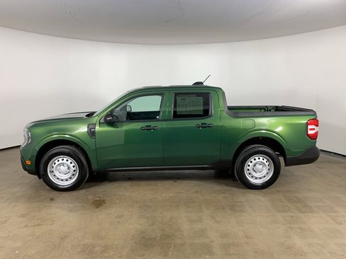 Used 2025 Ford Maverick XL image 15