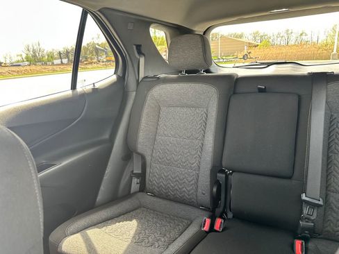 Used 2023 Chevrolet Equinox LT FWD image 26