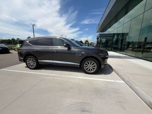 Used 2024 Genesis GV80 2.5T AWD/4WD image 17