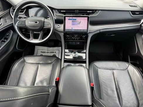 Used 2022 Jeep Grand Cherokee L Limited image 26