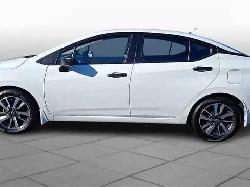 Used 2024 Nissan Versa S w/ S Plus Package image 5