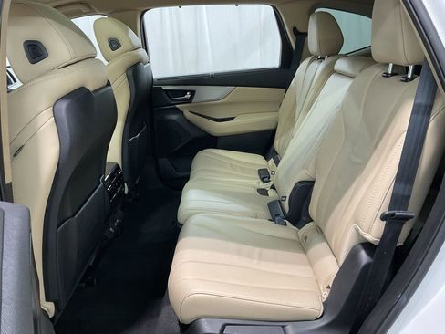 Used 2023 Acura MDX SH-AWD w/ Technology Package image 21