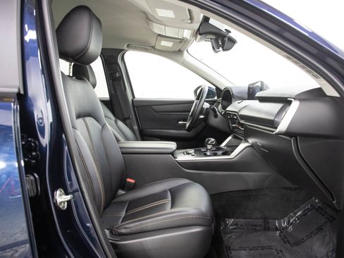 Used 2024 MAZDA CX-90 3.3 Turbo w/ Select Package AWD/4WD image 11