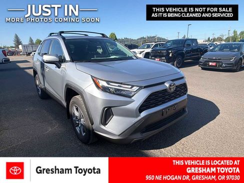 Used 2025 Toyota RAV4 XLE w/ Convenience Package AWD/4WD image 1