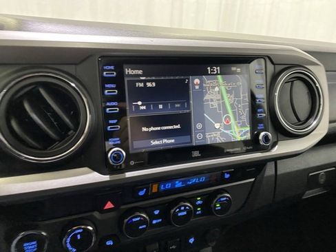 Certified 2020 Toyota Tacoma Limited image 18