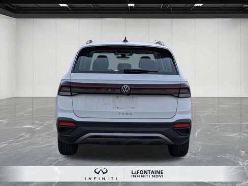 Used 2025 Volkswagen Taos S image 4