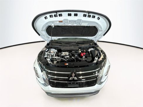 New 2026 Mitsubishi Outlander SE FWD image 26