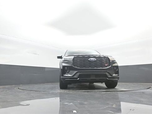 New 2026 Ford Explorer ST w/ Sun And Sound Package image 27