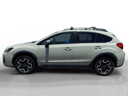 Used 2017 Subaru Crosstrek 2.0i Limited AWD/4WD image 2