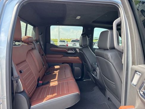 Used 2024 GMC Sierra 1500 Denali Ultimate image 16