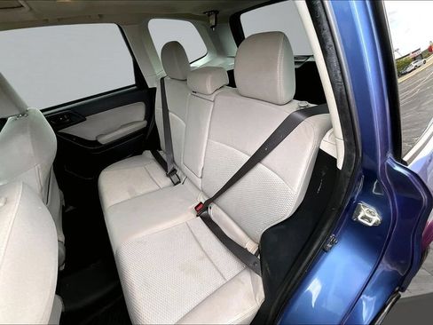 Used 2016 Subaru Forester 2.5i Premium w/ Popular Package #2 AWD/4WD image 26