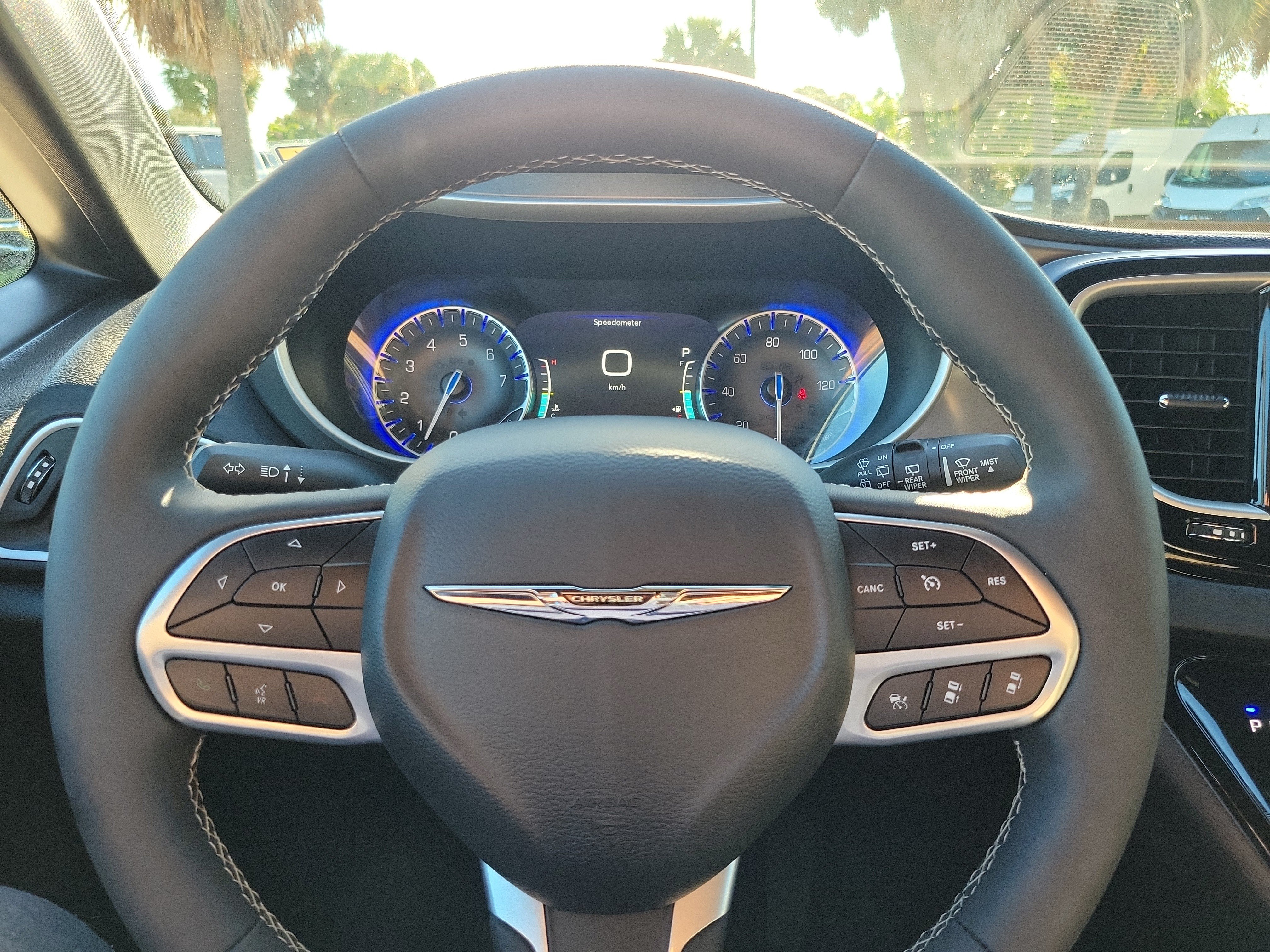 Used 2026 Chrysler Pacifica Select FWD image 17