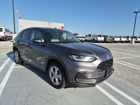 Used 2023 Honda HR-V LX image 7