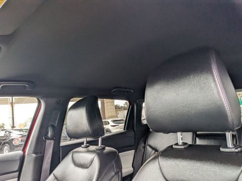 Used 2025 Jeep Compass Limited image 14