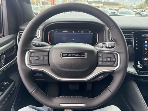 New 2026 Jeep Grand Wagoneer 4WD image 18