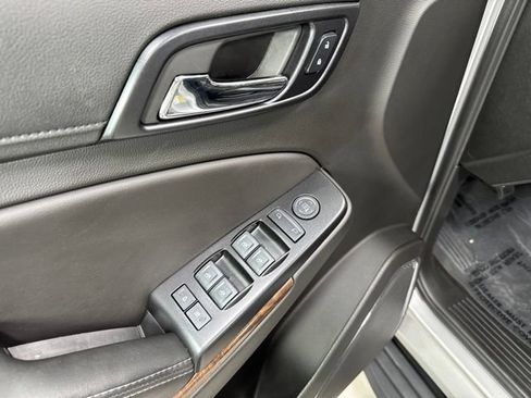 Used 2018 Chevrolet Tahoe LS w/ Skid Plate Package AWD/4WD image 10