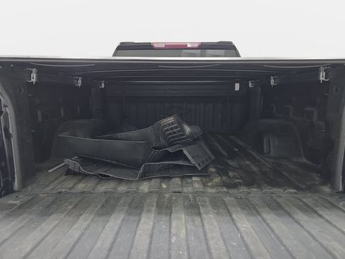 Used 2019 Chevrolet Silverado 1500 LT AWD/4WD image 32