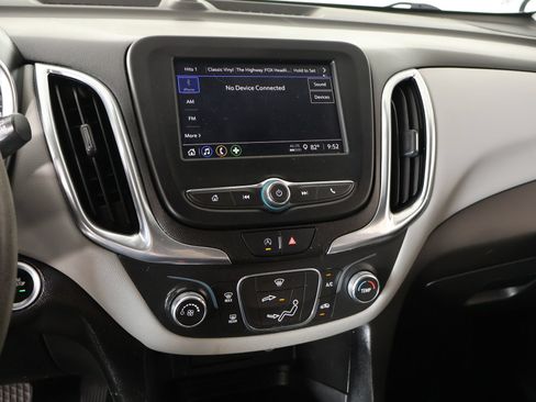 Used 2022 Chevrolet Equinox LT FWD image 5