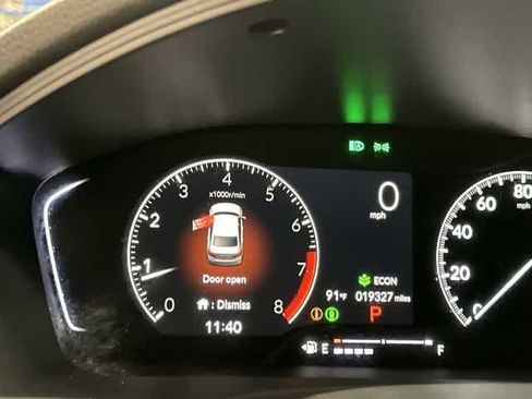 Used 2025 Honda Civic Sport image 16