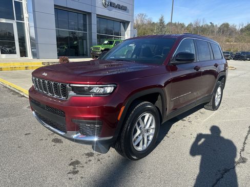 New 2025 Jeep Grand Cherokee L Laredo w/ Luxury Tech Group I image 2