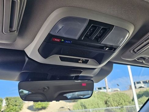 Certified 2024 Subaru Crosstrek 2.0i Premium image 29