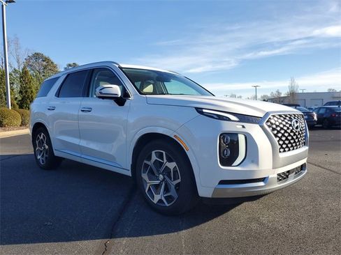 Used 2021 Hyundai Palisade Calligraphy image 3