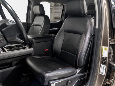 Used 2023 Ford F350 Lariat w/ Sport Appearance Package image 33